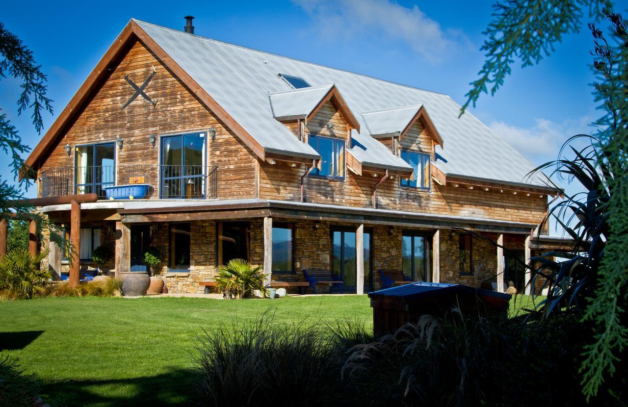 Tree House Lodge Bed & Breakfast Cheviot Exterior photo