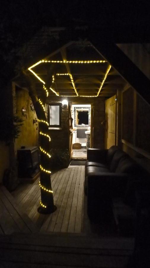 Tree House Lodge Bed & Breakfast Cheviot Exterior photo